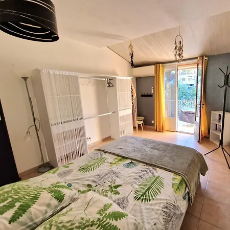 Semesterbostad Maison Familiale Cannetane *