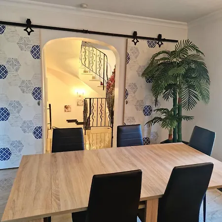 Semesterbostad Maison Familiale Cannetane